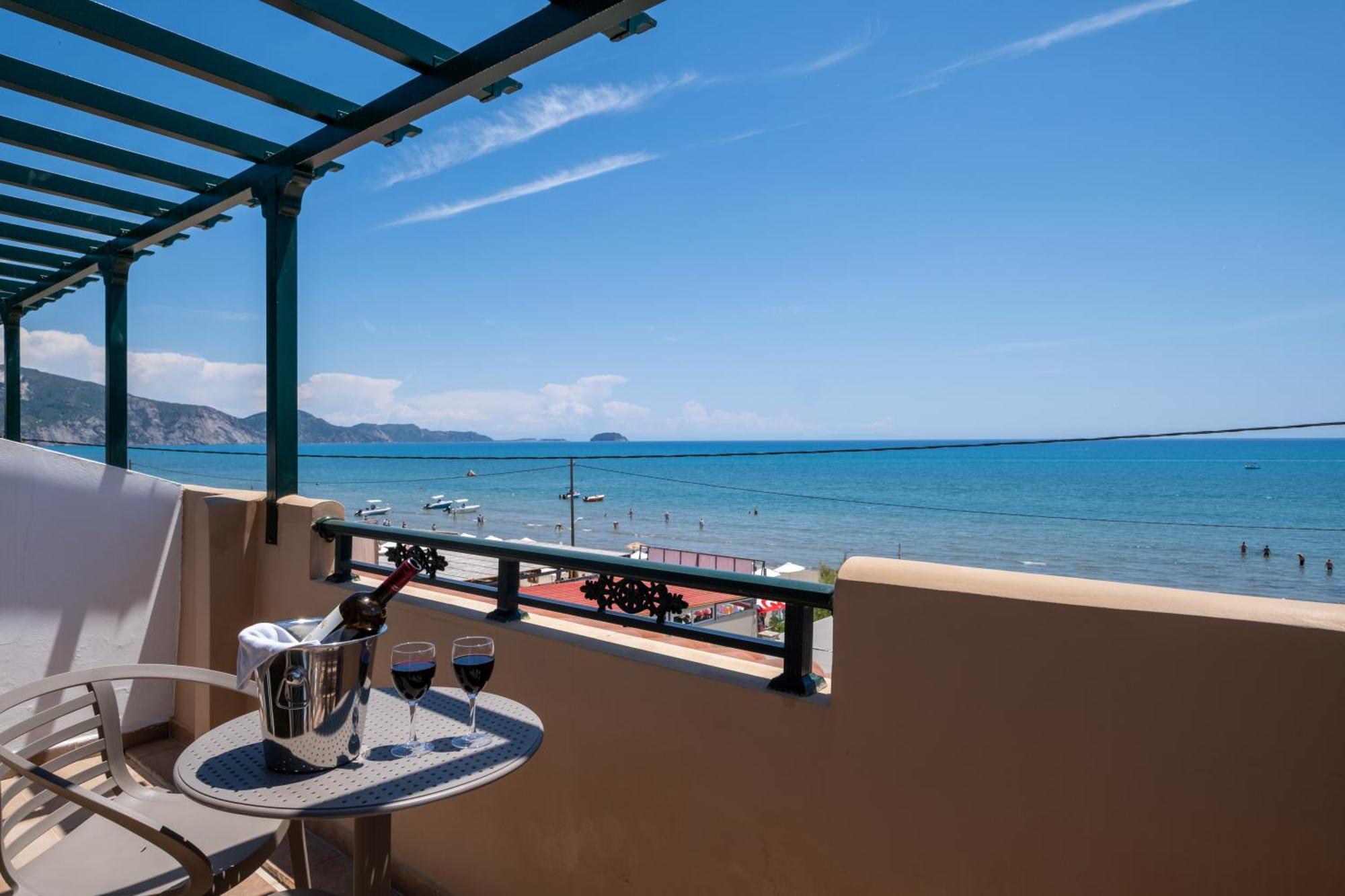 Mediterranean Beach Resort Laganas Exterior foto